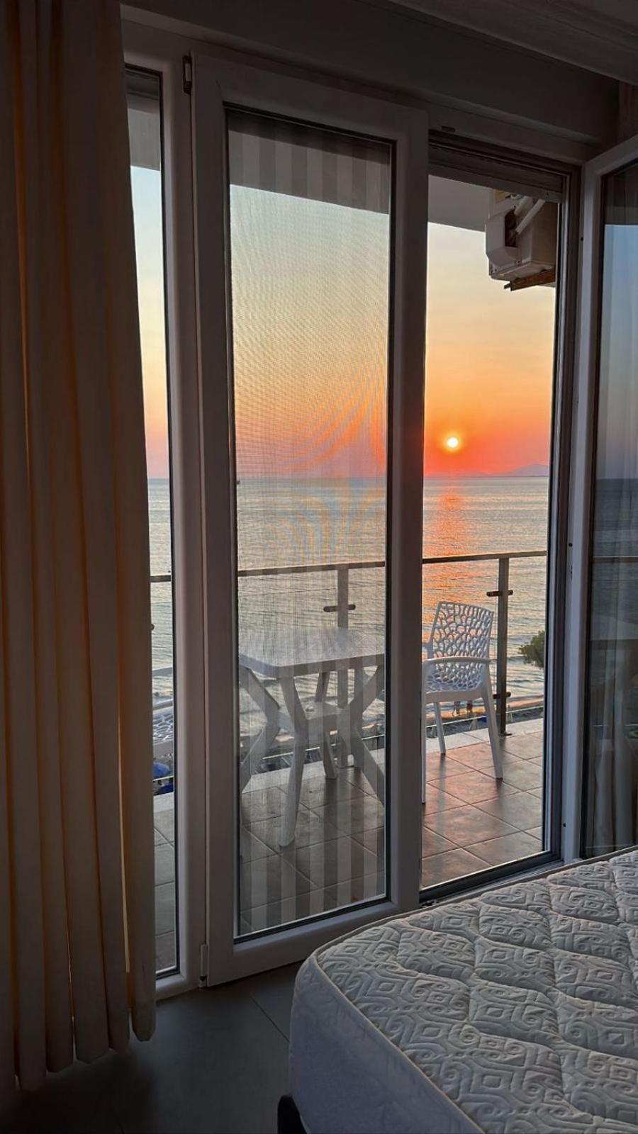 Shëngjin Holiday Home מראה חיצוני תמונה